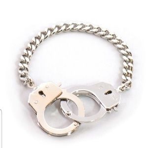 Silver handcuff bracelet Bee Charming/ Sugar NY